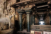 The great Chola temples of Tamil Nadu - the Sri Meenakshi-Sundareshwarar Temple of Madurai. the Pudu-mandapam occupied by brass merchants and tailors  